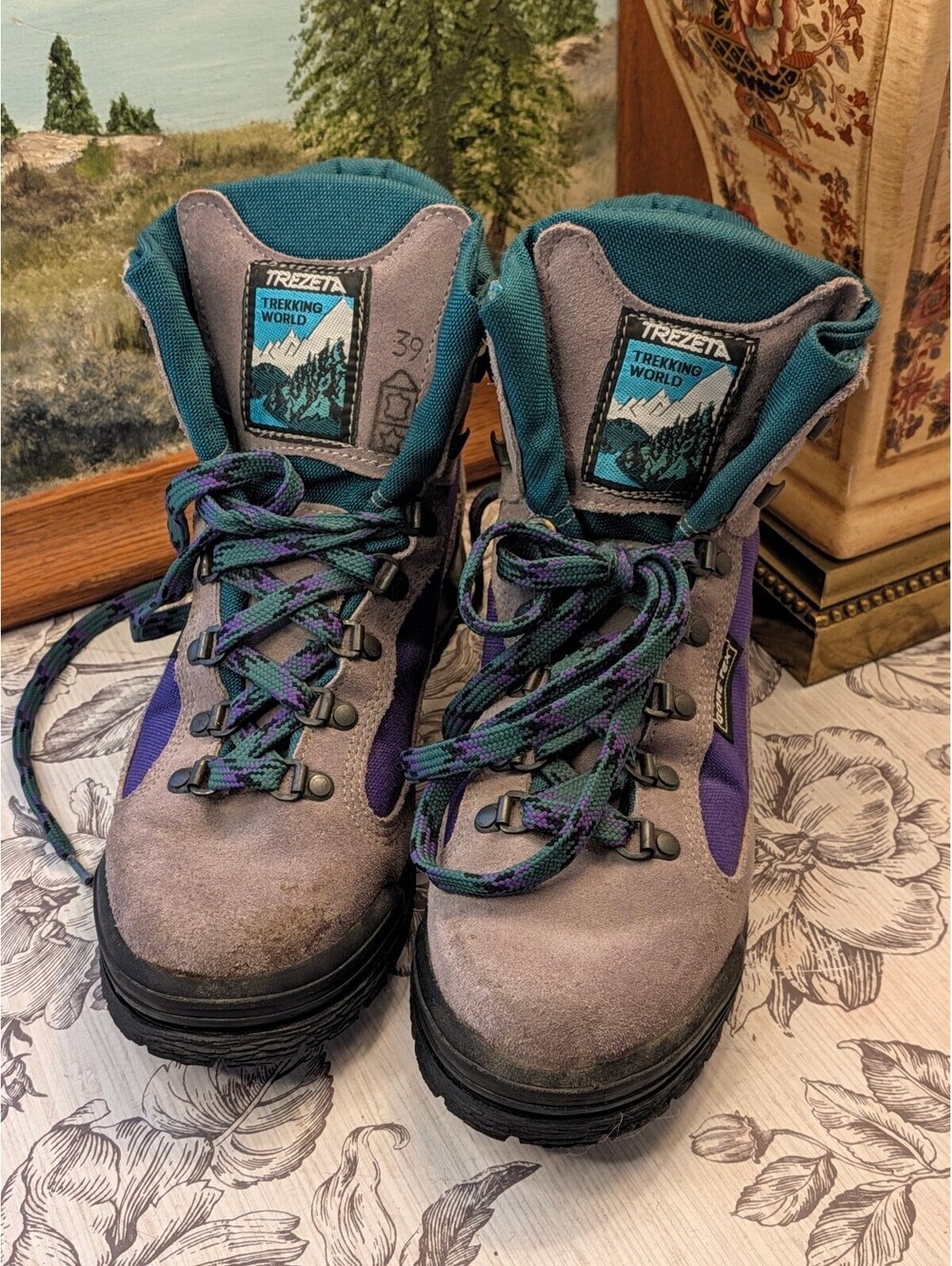 Vintage Trezeta GORE-TEX Hiking Boots Purple Teal Made in Italy Size 39